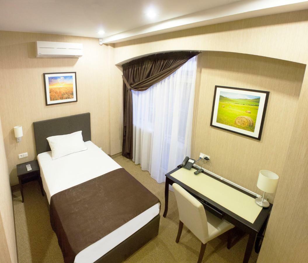 Al Mar Hotel Schaslyve Luaran gambar
